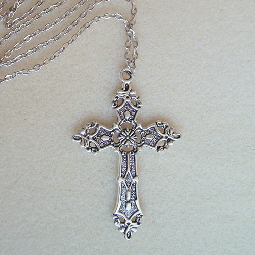 Vintage styled big gothic - a,