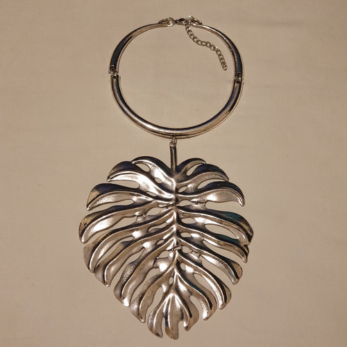 Statement chunky silver tone - statement,