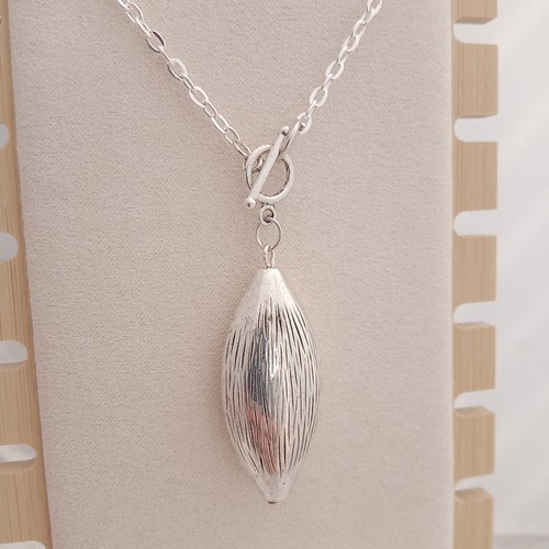 Solid textured pendant - solid,