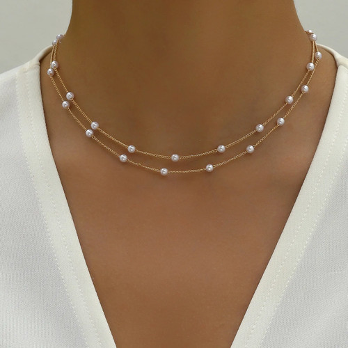 2023 trend elegant jewelry - elegant,