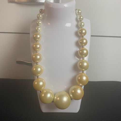 Chunky graduated faux pearl - chunky,