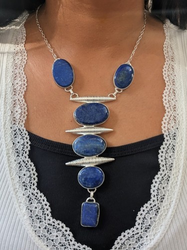 Lapiz lazuli blue necklace - blue,